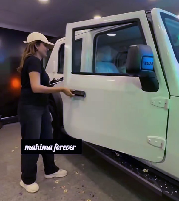 mahima nambiar buys mahindra thar roxx