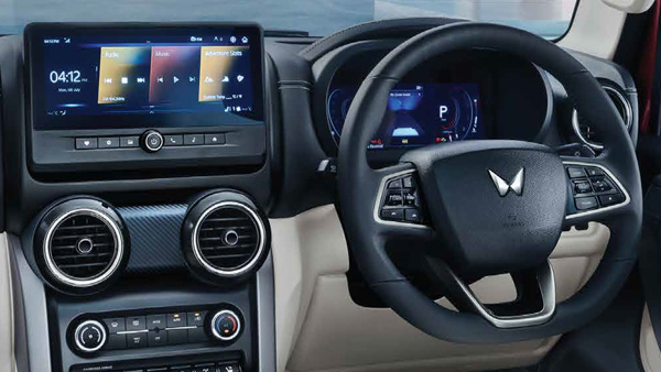 mahindra thar roxx dashboard
