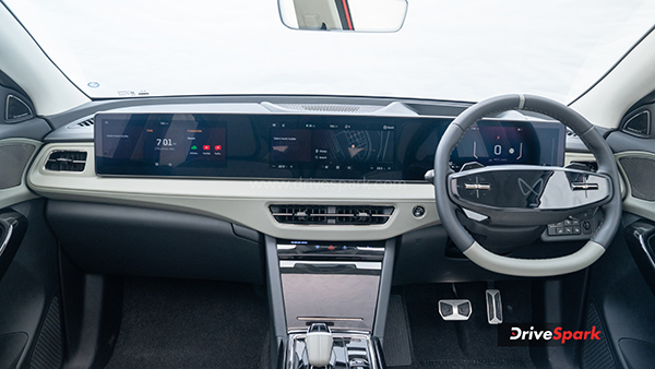 mahindra xev 9e interior