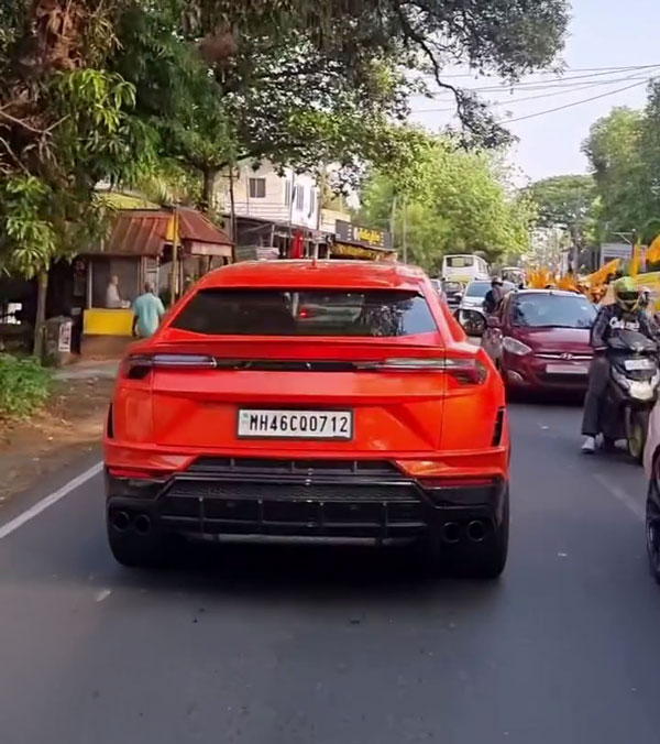Thudarum Movie Villain Prakash Varma Spotted In Lamborghini Urus Luxury SUV