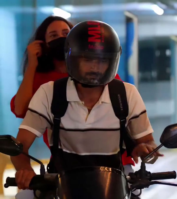 tripti dimri arrived in car leave on bike taxi