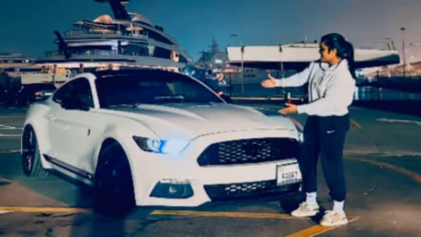 jasmine moosa buys ford mustang