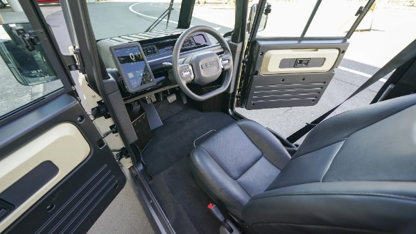 KG Motors Mibot Single Seater Electric Car With 100 KM Range Trending In Japan KG Motors Mibot Single Seater Electric Car With 100 KM Range Trending In Japan