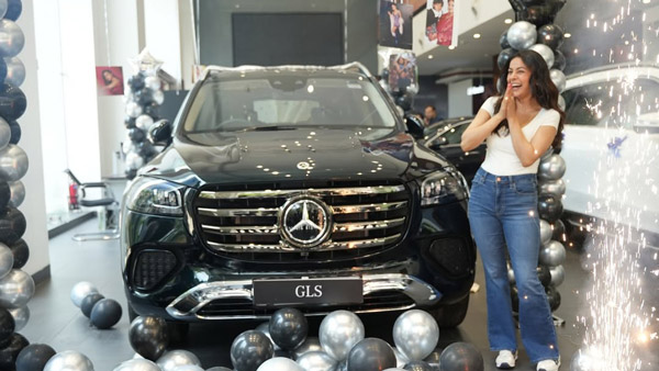 Bollywood Actress Shehnaaz Gill Bought Mercedes-Benz GLS 7-Seater Luxury SUV Bollywood Actress Shehnaaz Gill Bought Mercedes-Benz GLS 7-Seater Luxury SUV