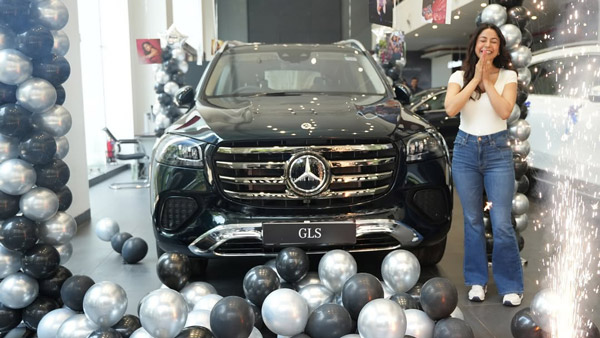 shehnaaz gill mercedes gls 450