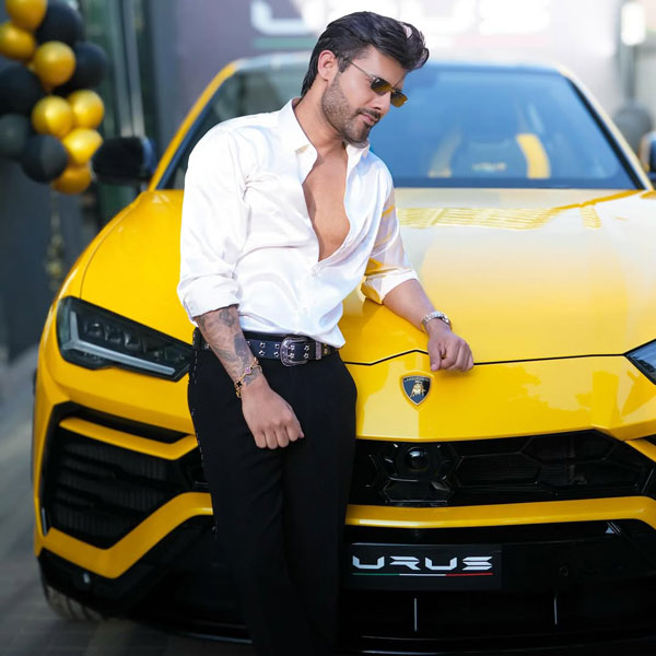 singer stebin ben lamborghini urus