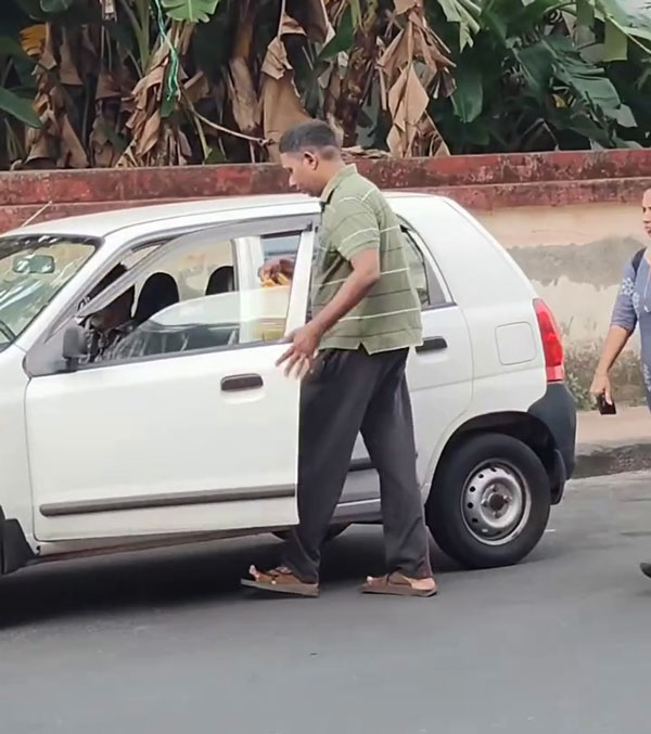 Santhosh varkey spotted in Maruti alto Santhosh varkey spotted in Maruti alto