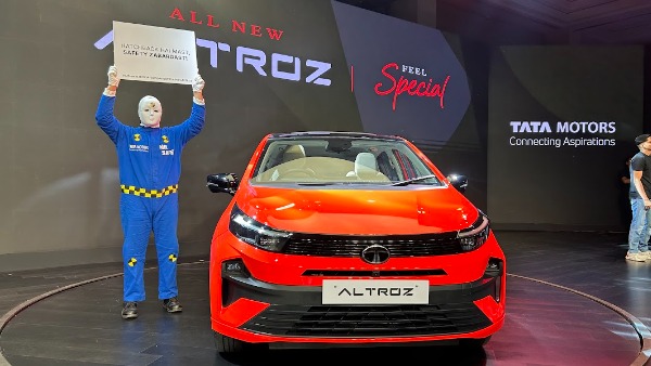Tata Altroz Facelift Launched In India Price Starts From Rs 6 89 Lakh Tata Altroz Facelift Launched In India Price Starts From Rs 6 89 Lakh