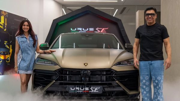 actor ram kapoor buys lamborghini urus se actor ram kapoor buys lamborghini urus se