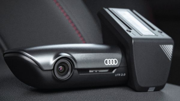 audi q7 signature edition dash cam