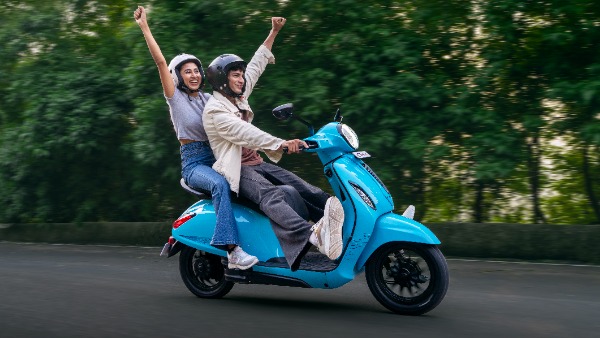 New Bajaj Chetak 3001 Electric Scooter Launched With 127 KM Range