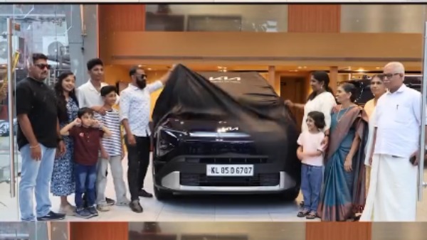 Social Media Influencer Dasettan Kozhikode Buys New Kia Carens Clavis MPV Social Media Influencer Dasettan Kozhikode Buys New Kia Carens Clavis MPV