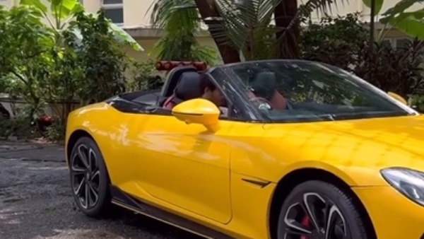 Ishan khatter in mg cyberster