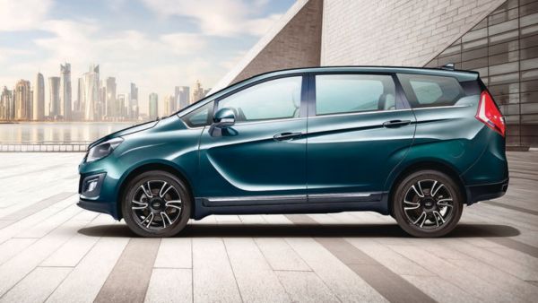 mahindra marazzo side mahindra marazzo side