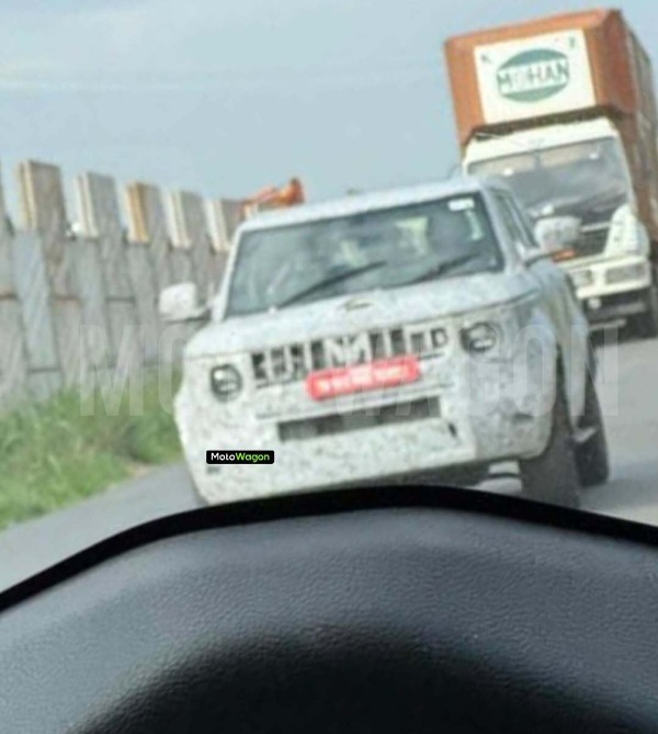 New Gen Mahindra Bolero Spied In India New Gen Mahindra Bolero Spied In India