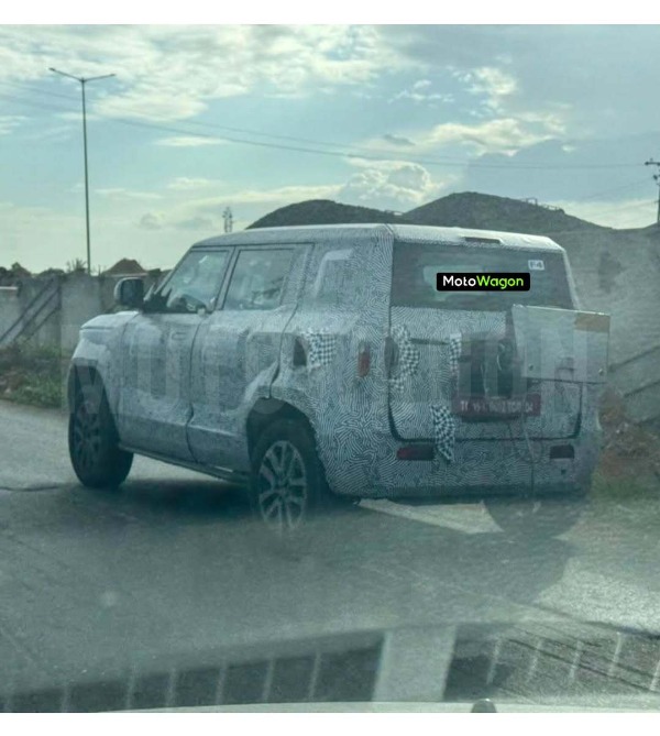 New Gen Mahindra Bolero Spied In India New Gen Mahindra Bolero Spied In India