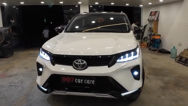 Toyota fortuner modification