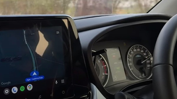 fronx turbo racing at speed of 200kmh