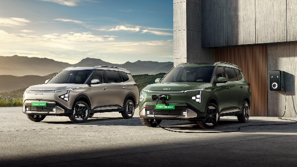 kia carens clavis ev bookings