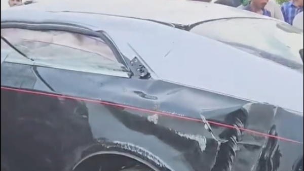 rolls Royce spectre accident video