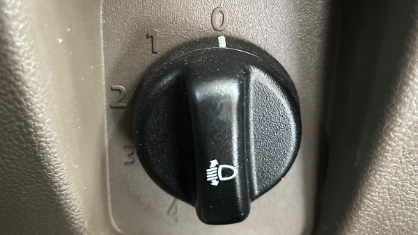 How To Use Car Headlight Levelling Control Properly