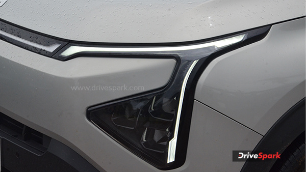 kia carens clavis driving experience