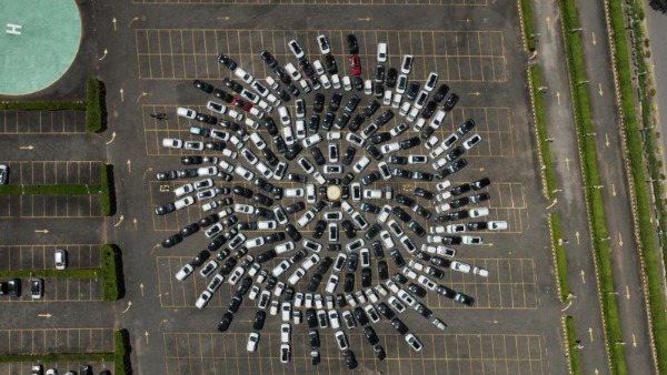 MG Motors sets record with carkalam for onam