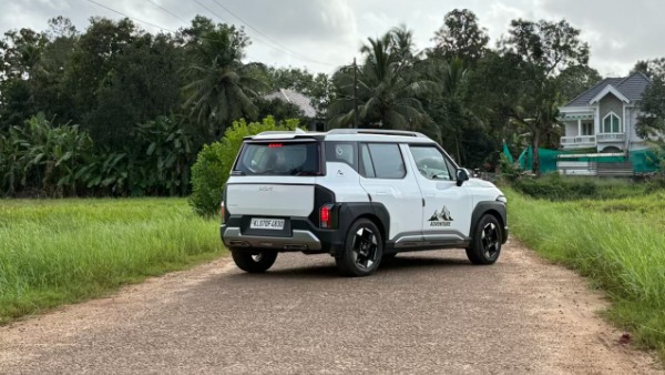 kia syros adventure kit explained