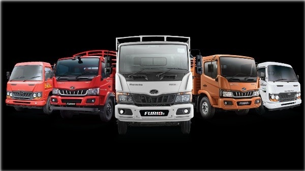 Mahindra inaugurated 10 dealership