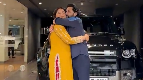 shilpa khatwani and sajid shahid buys land rover defender