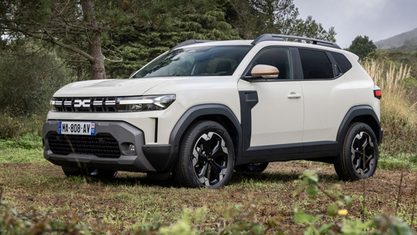 Upcoming Renault Duster SUV Spied In India Ahead Of January 2026 Launch