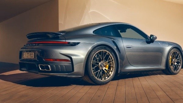 2025 Porsche 911 Turbo S
