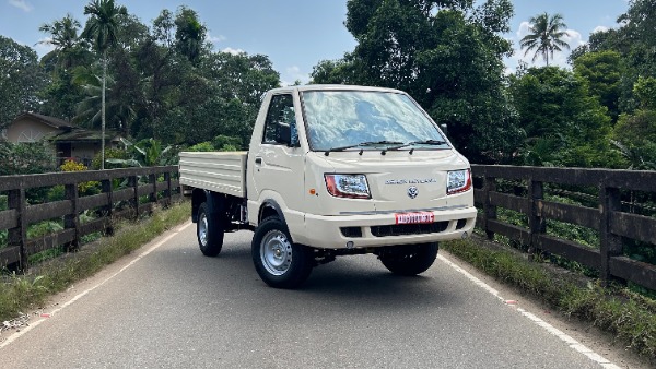 ashok leyland dost xl