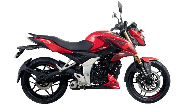 Bajaj Pulsar N160 Gets New Single Seat Variant