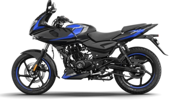 Bajaj pulsar 220f vs karizma xmr