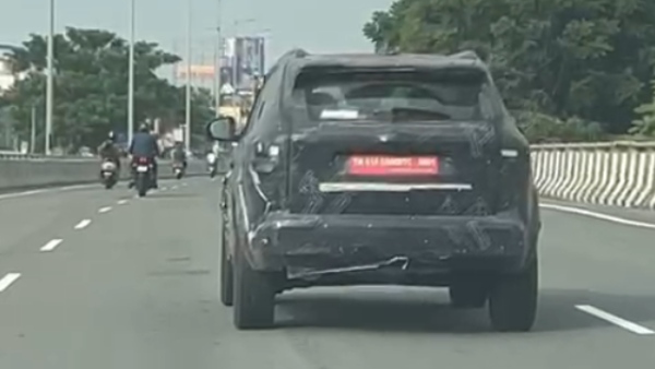 Renault duster spy images