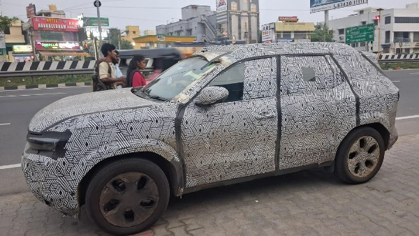 Renault Duster Spied Again In India Ahead Of 2026 January 26 Launch