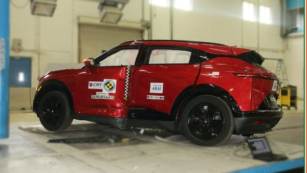 VinFast VF6 And VF7 Electric SUVs Score 5-Star Safety Rating In Bharat NCAP Crash Test