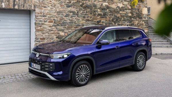 Volkswagen Tayron R-Line SUV Details Revealed Ahead Of Launch