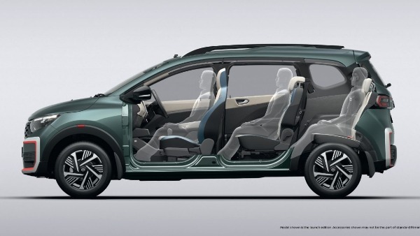 nissan gravite headroom