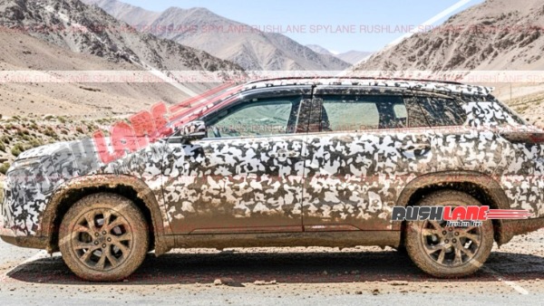 toyota hyryder 7 seater spied