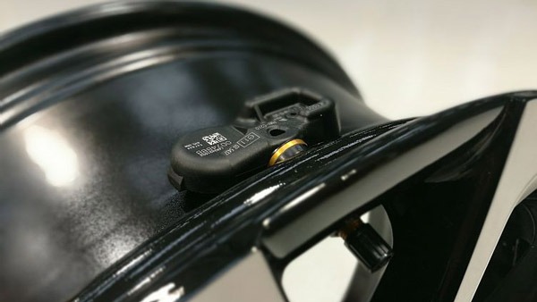 tyre pressure monitor