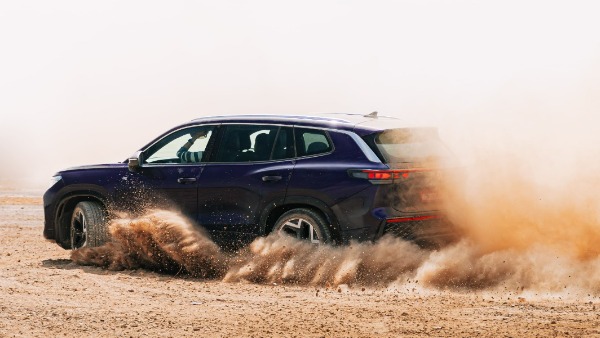 Volkswagen Tayron R-Line 7-Seater SUVs Pre-bookings Started