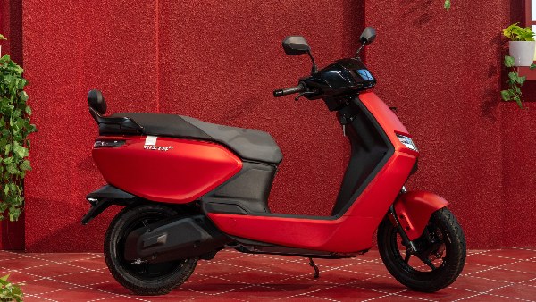 Ather Rizta and 450 Series Electric Scooters Get Discounts Up To Rs 20 000