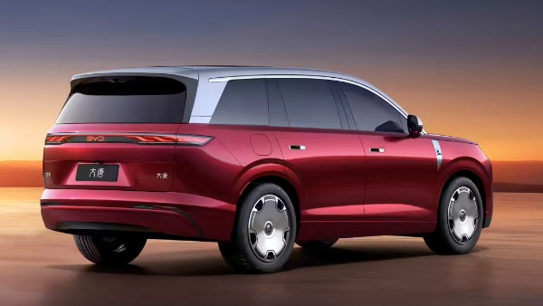 BYD Great Tang Luxury SUV Revealed Ahead Of Launch Can Run 950 KM On A Single Charge BYD Great Tang Luxury SUV Revealed Ahead Of Launch Can Run 950 KM On A Single Charge