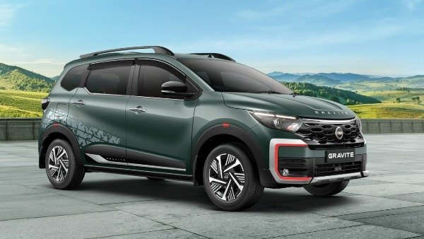 Nissan Gravite Compact MPV Deliveries Commenced In India