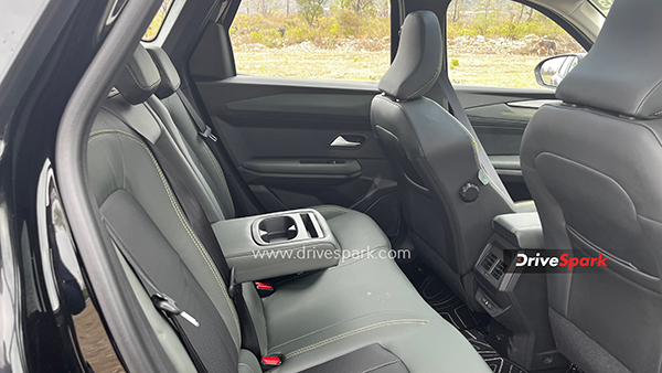 New Gen Renault Duster Review New Gen Renault Duster Review