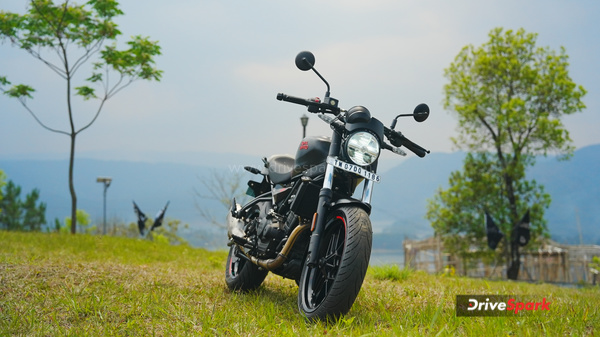 royal enfield guerrilla 450 apex review royal enfield guerrilla 450 apex review