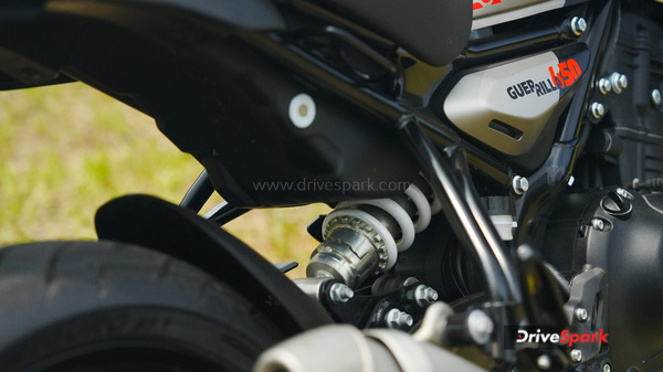 royal enfield guerrilla 450 apex review royal enfield guerrilla 450 apex review