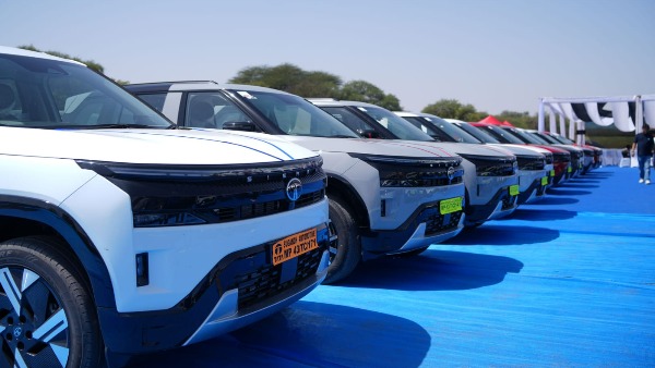 Tata Sierra Mega Delivery Sold 100 Units In A Single Day